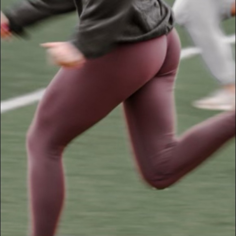 Purple leggings
